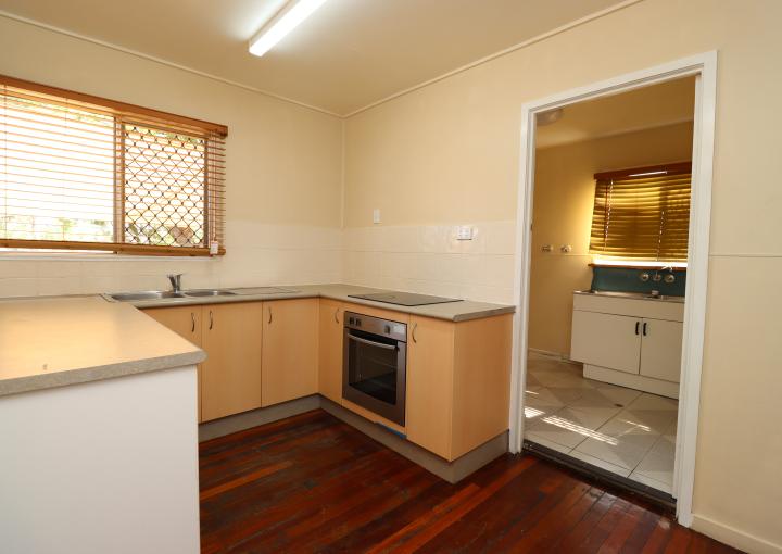 5 Richards Crescent, Mount Isa