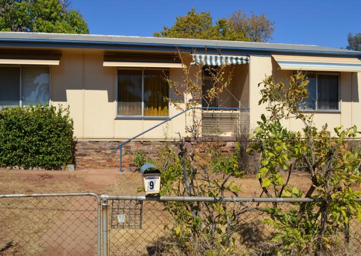 9 Morotai Street, Mount Isa