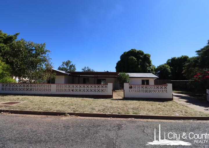 113 Kookaburra Street, Mount Isa