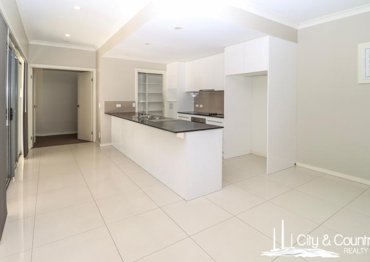 8 Born Court, Mount Isa