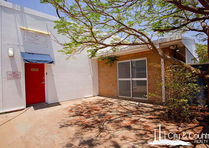 14 Traders Way, Mount Isa