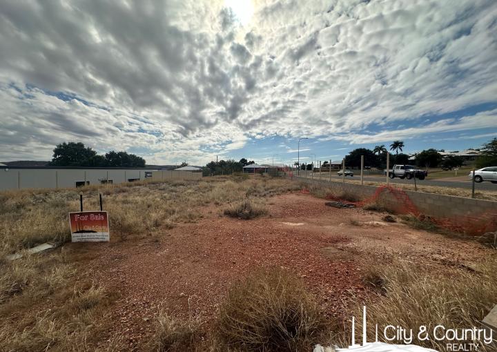 2 Copelin Street, Mount Isa