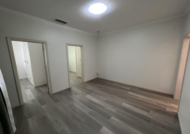 94 Fourth Ave, Mount Isa