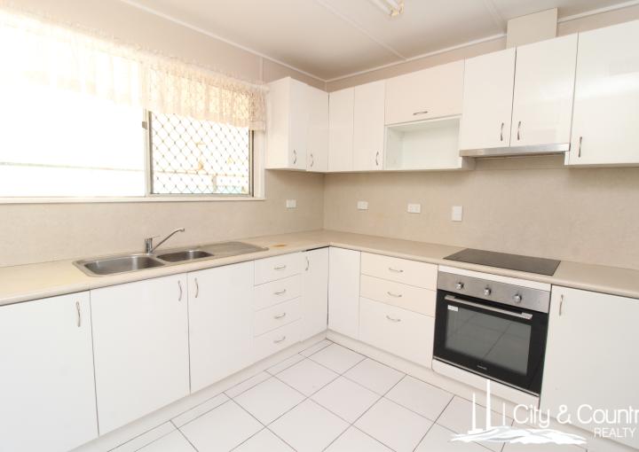 9 Gemini Street, Mount Isa