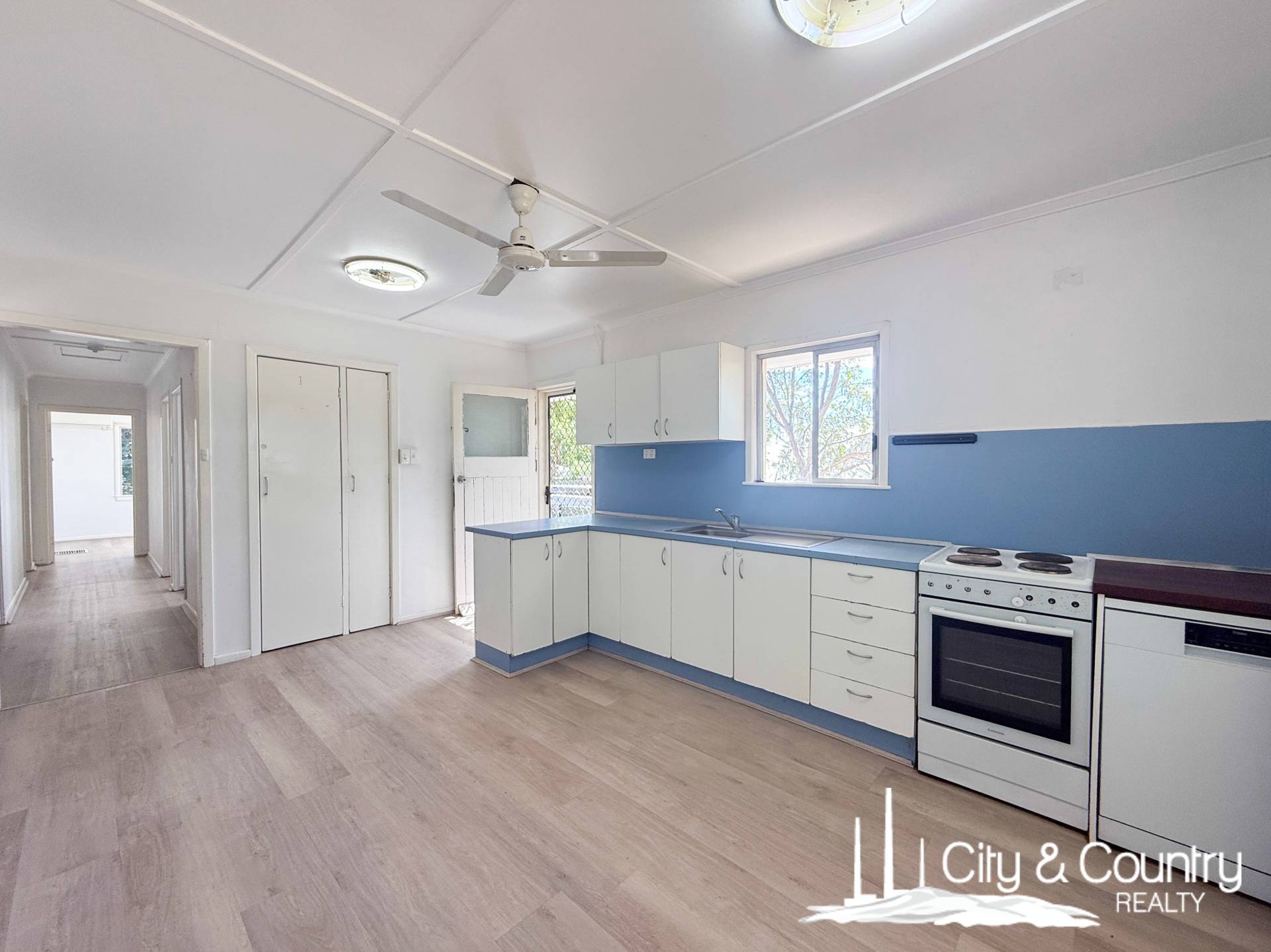 4 Emerald Street, Mount Isa, Mount Isa - Thumbnail 3