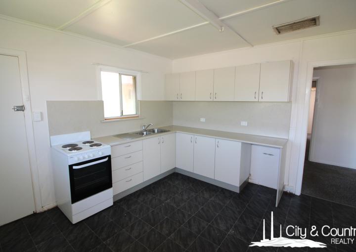 81 Kookaburra Street, Mount Isa