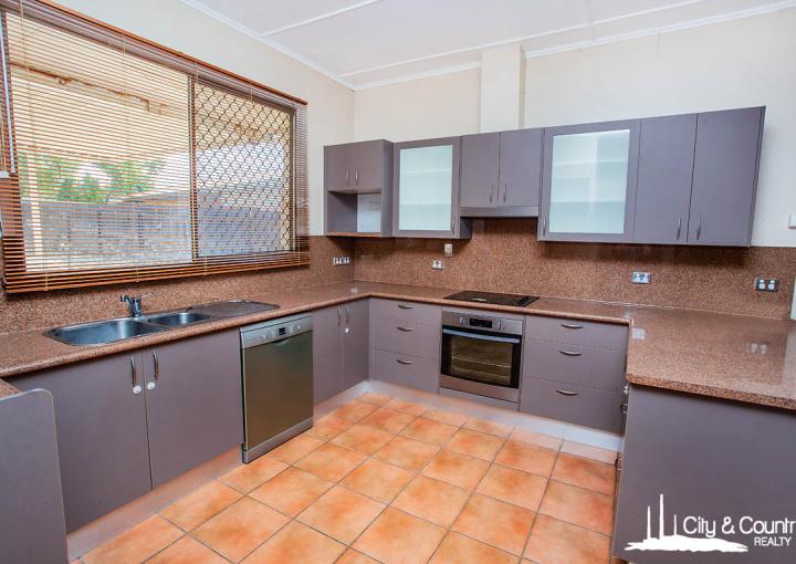 2 Southdown Avenue, Mount Isa