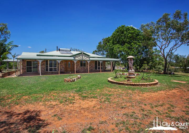 5 Vaiente Pde, Mount Isa