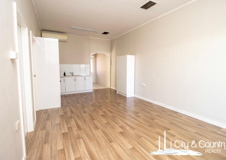 Unit 2, 70 Marian Street, Mount Isa