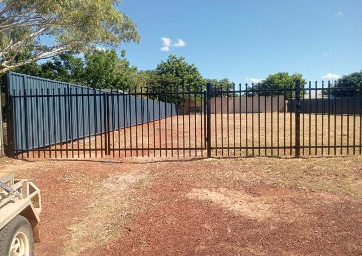 30 Brodie, Normanton