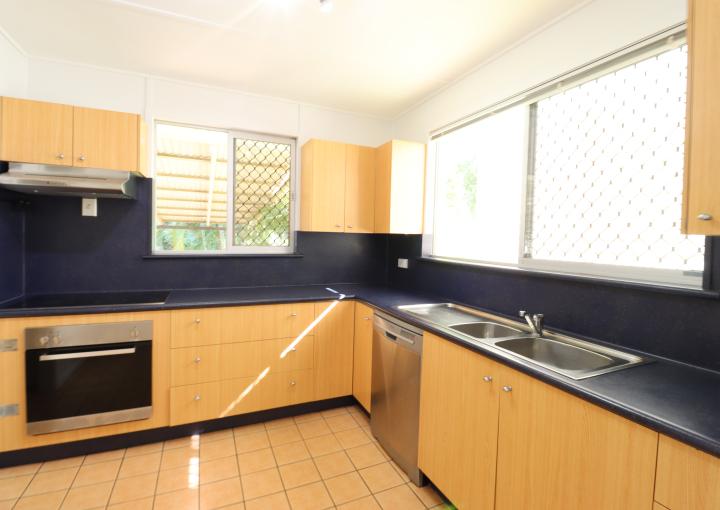 6 Carina Ave, Mount Isa