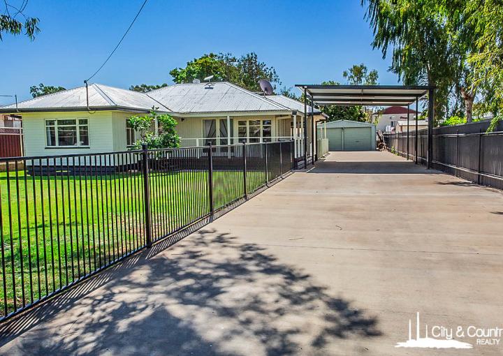 16 Twenty-First Avenue, Mount Isa