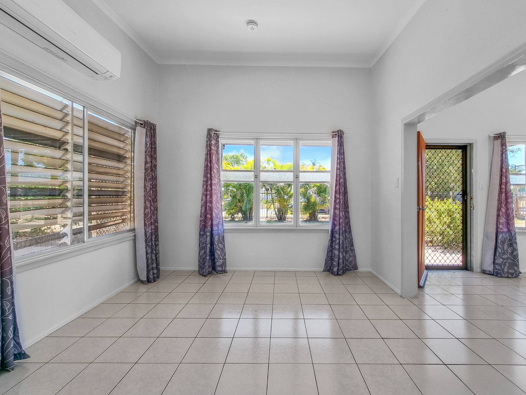 65 Joan Steet, Mount Isa, Mount Isa - Thumbnail 4