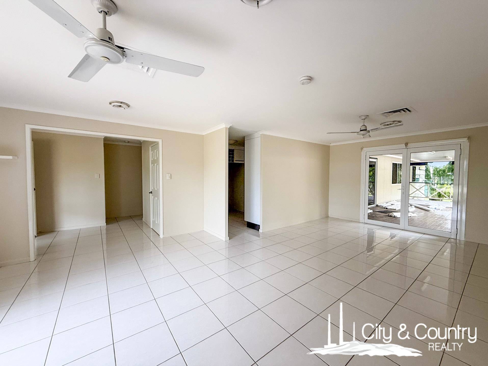 23 Paterson Crescent, Mount Isa, Mount Isa - Thumbnail 4