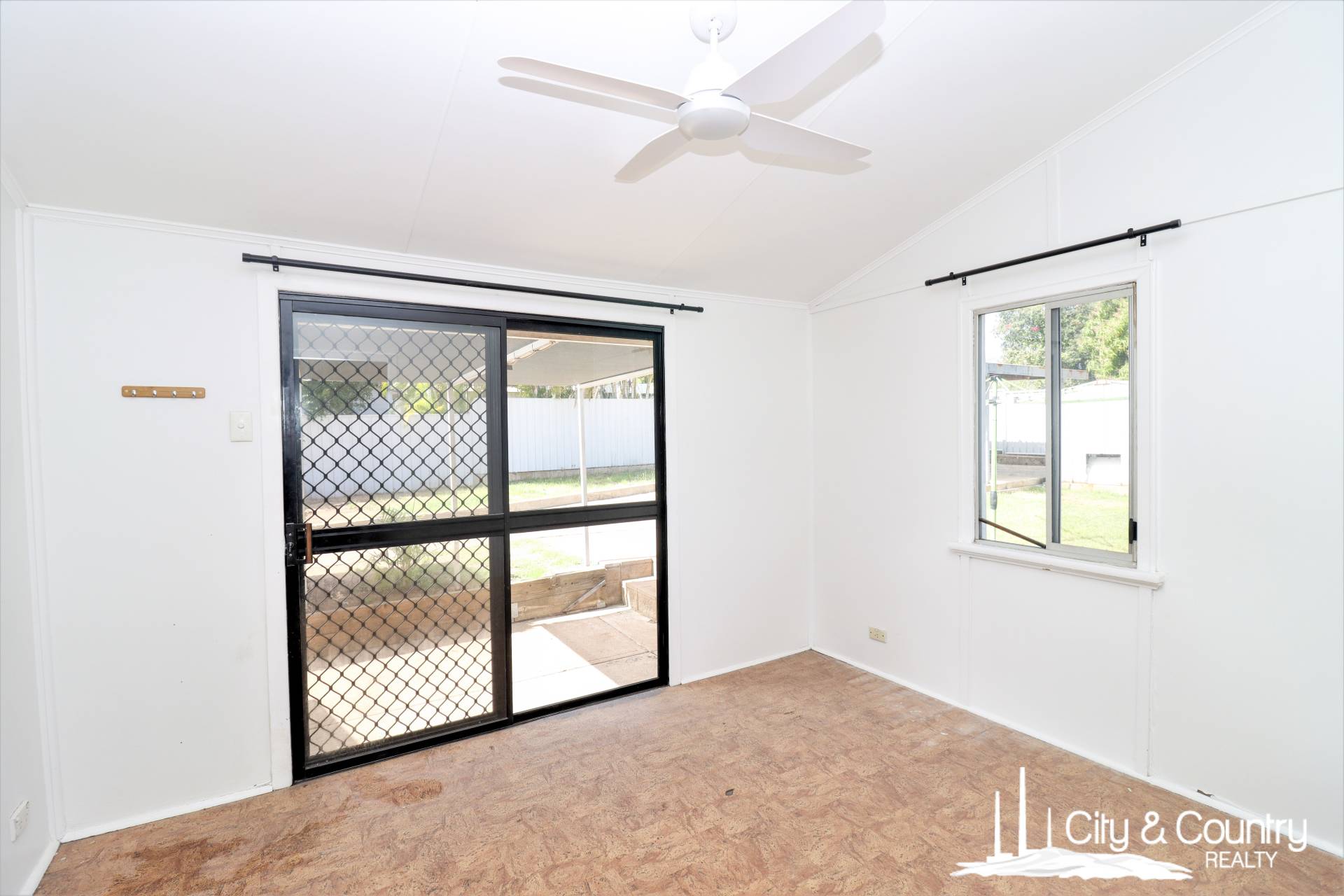 30 Railway Avenue, Mount Isa, Mount Isa - Thumbnail 6