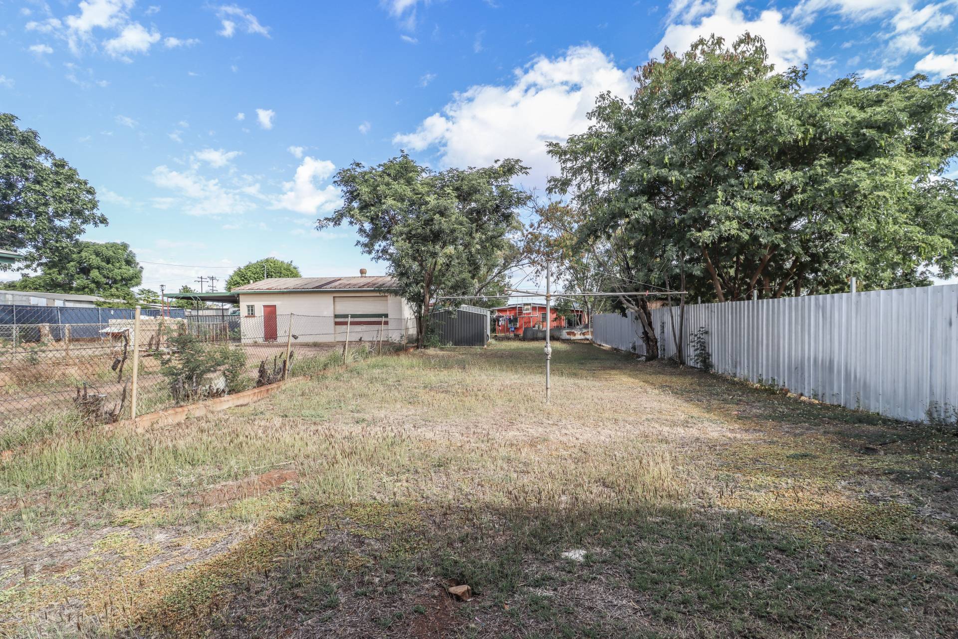 Unit 4, 37 Rebecca Street, Mount Isa, Mount Isa - Thumbnail 5