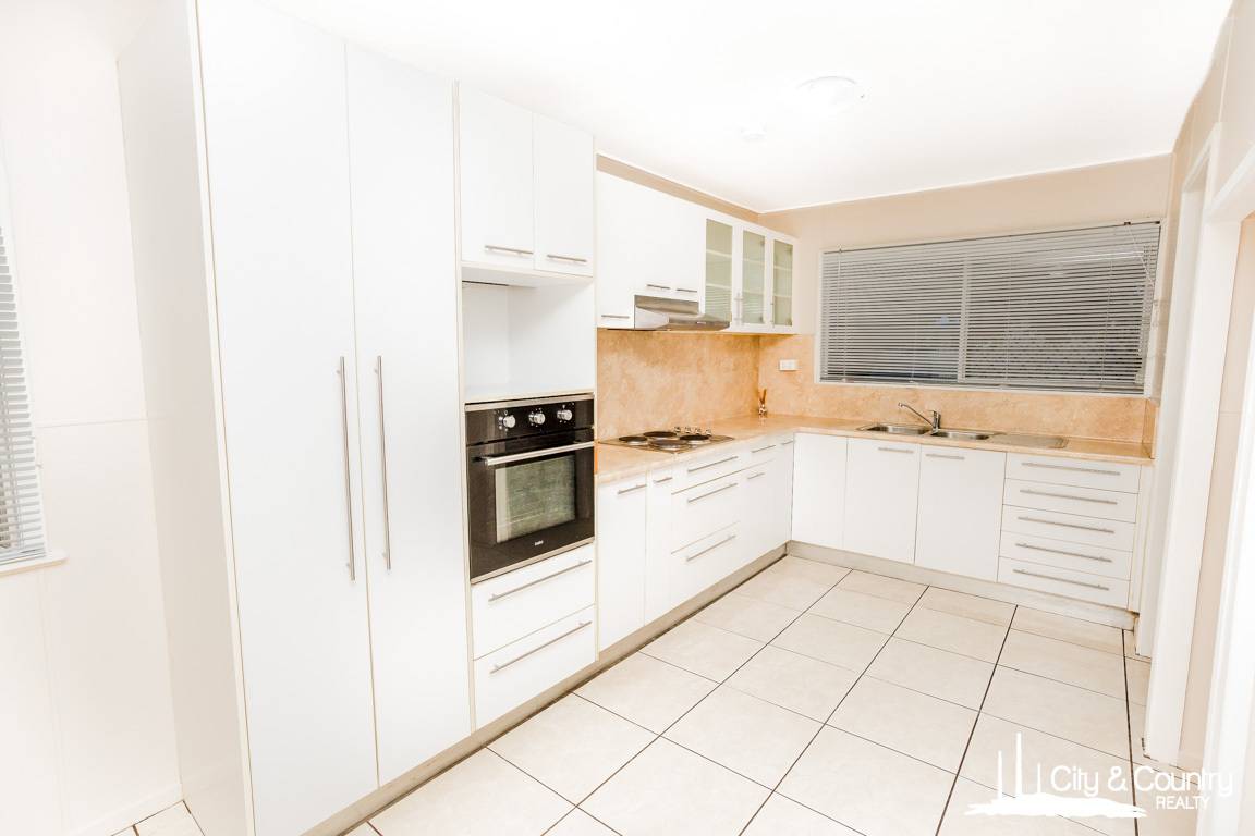 17 Milthorpe Drive, Mount Isa, Mount Isa - Thumbnail 2