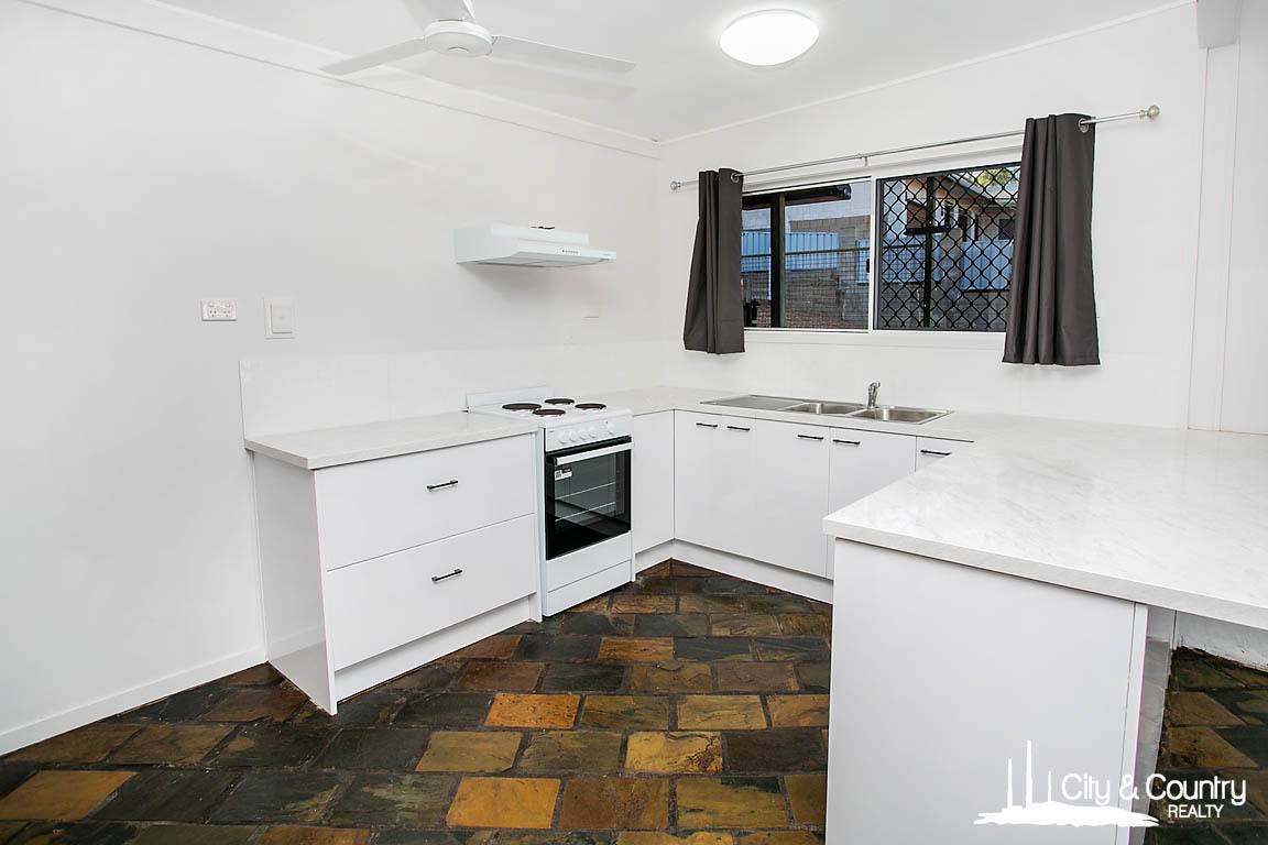 29 Deighton Street, Mount Isa, Mount Isa - Thumbnail 3