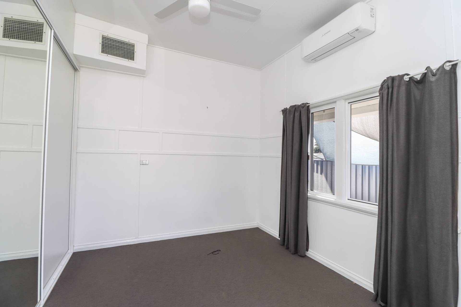 141 Camooweal Street, Mount Isa, Mount Isa - Thumbnail 5