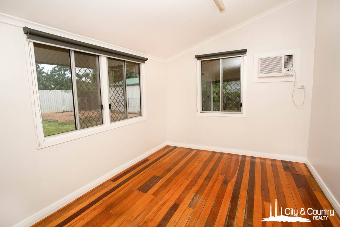 4 Harban Street, Mount Isa, Mount Isa - Thumbnail 6