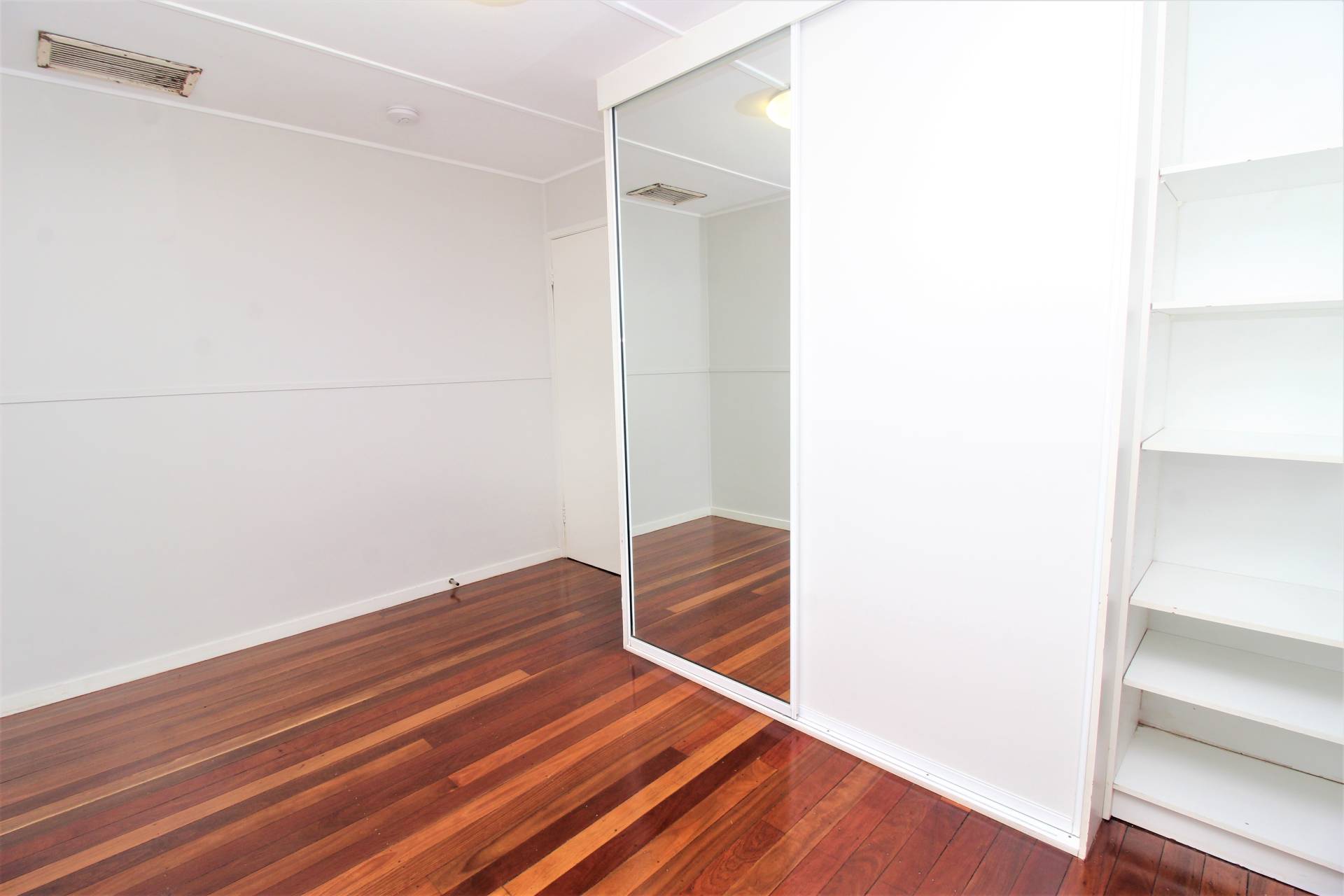 39 Sunset Drive, Mount Isa, Mount Isa - Thumbnail 7
