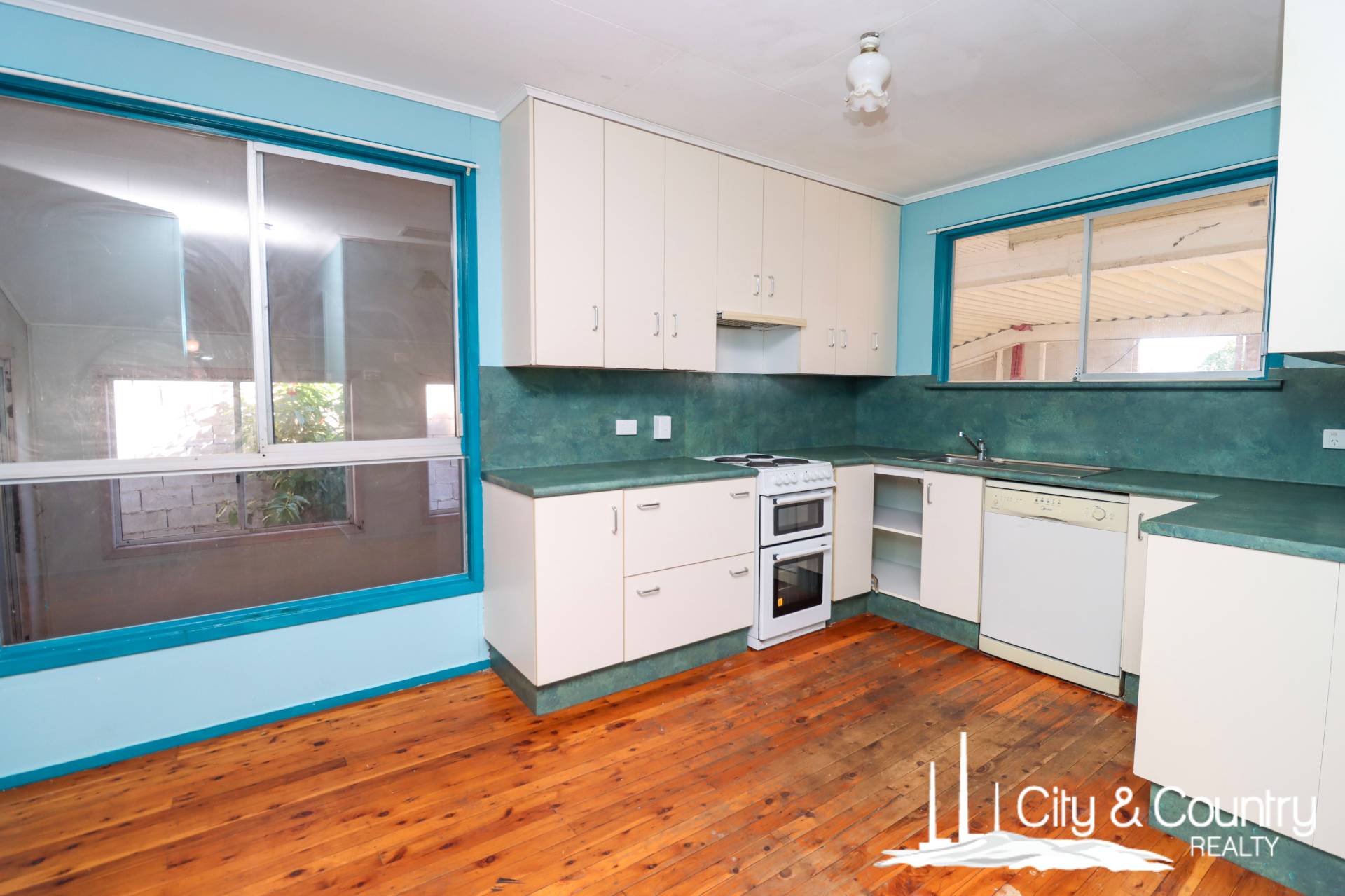 37 Pelican Road, Mount Isa, Mount Isa - Thumbnail 4