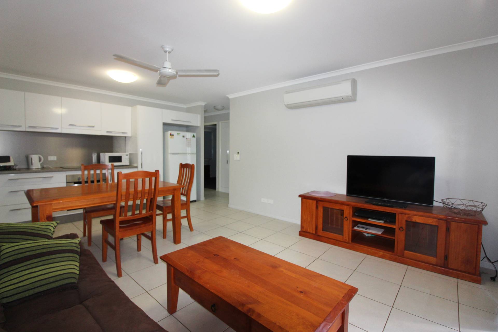 Unit 3, 62 Spence Street, Mount Isa, Mount Isa - Thumbnail 2