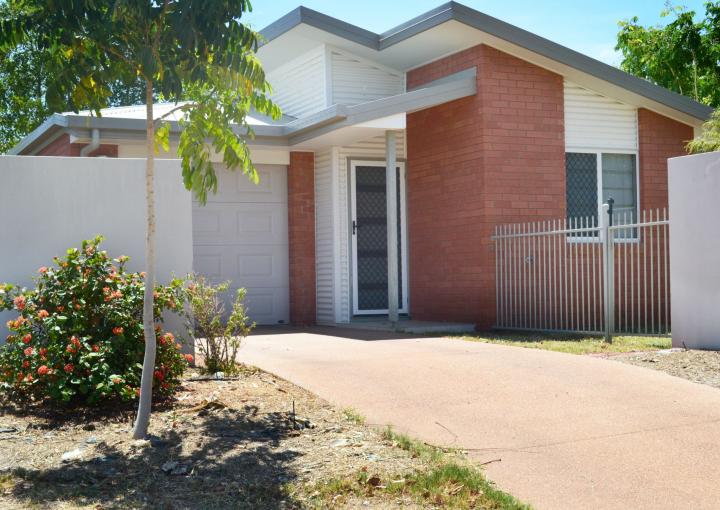 1, 195 Miles Street, Mount Isa