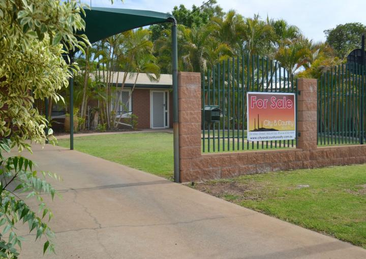 4 Timmins Crescent, Mount Isa