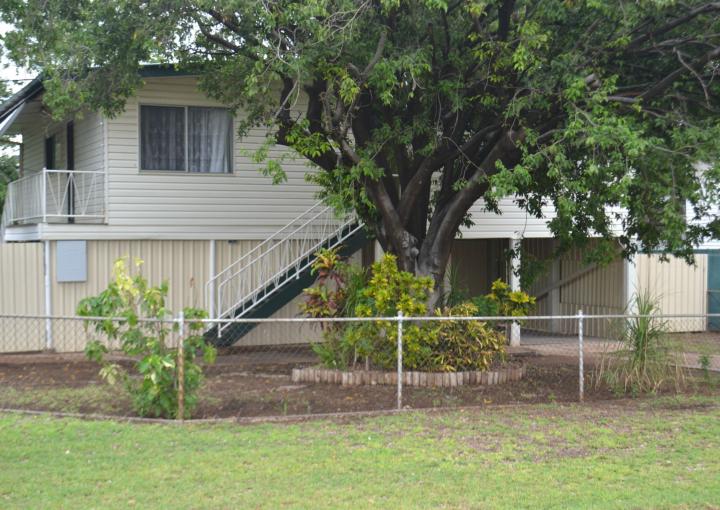 14 Seventeenth Avenue, Mount Isa