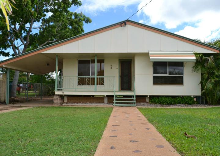 92 Pamela Street, Mount Isa