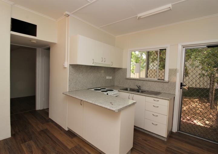 64 Fourth Ave, Mount Isa