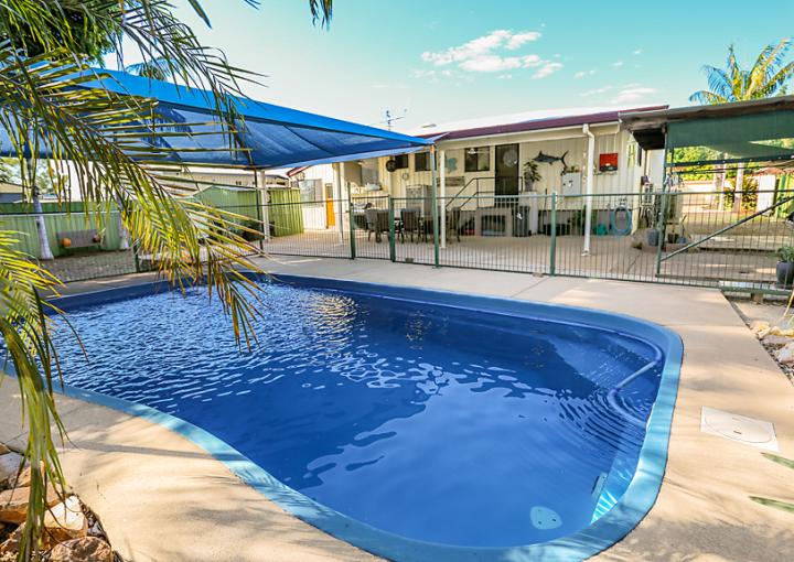 16 Wright Rd, Mount Isa