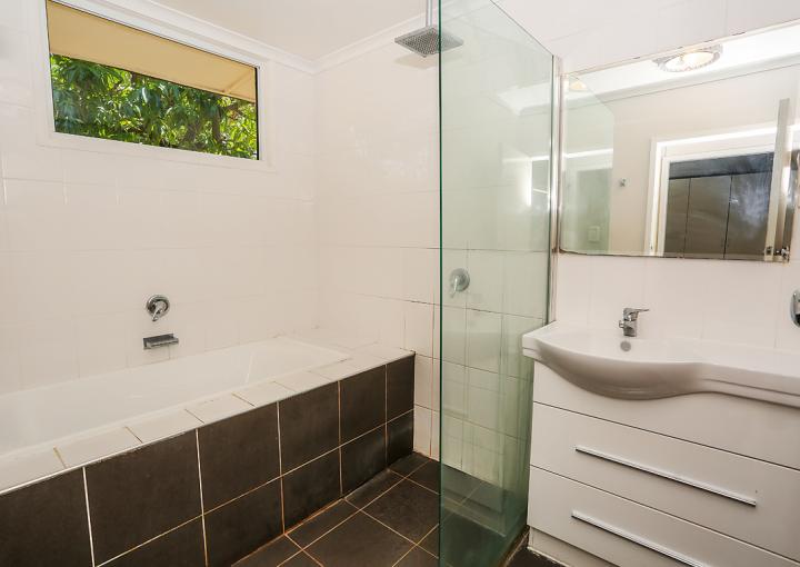 14 Sunflower St, Mount Isa