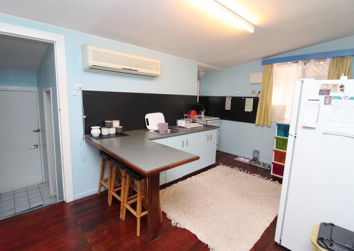 1 & 2, 10 Dora Street, Mount Isa