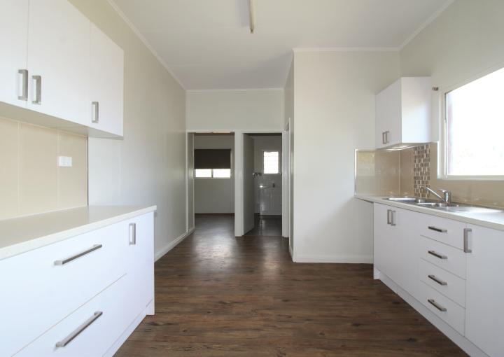 1, 11 Sunset Drive, Mount Isa