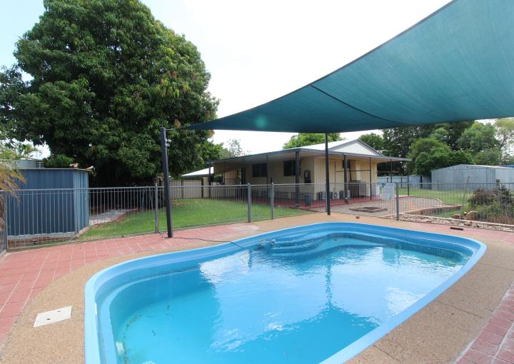 15 Diamond Cres, Mount Isa