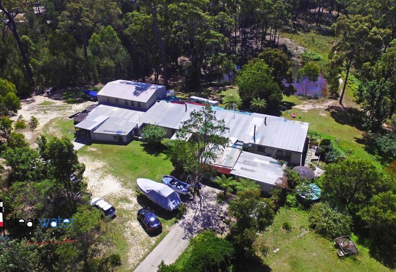 Investors Take Note - 2 x 3 Bedrooms Homes - 28 Acres – Dams