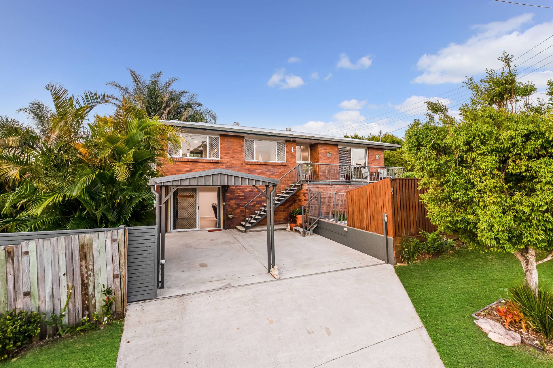 1 Pinaroo St, Battery Hill, Battery Hill - Thumbnail 2