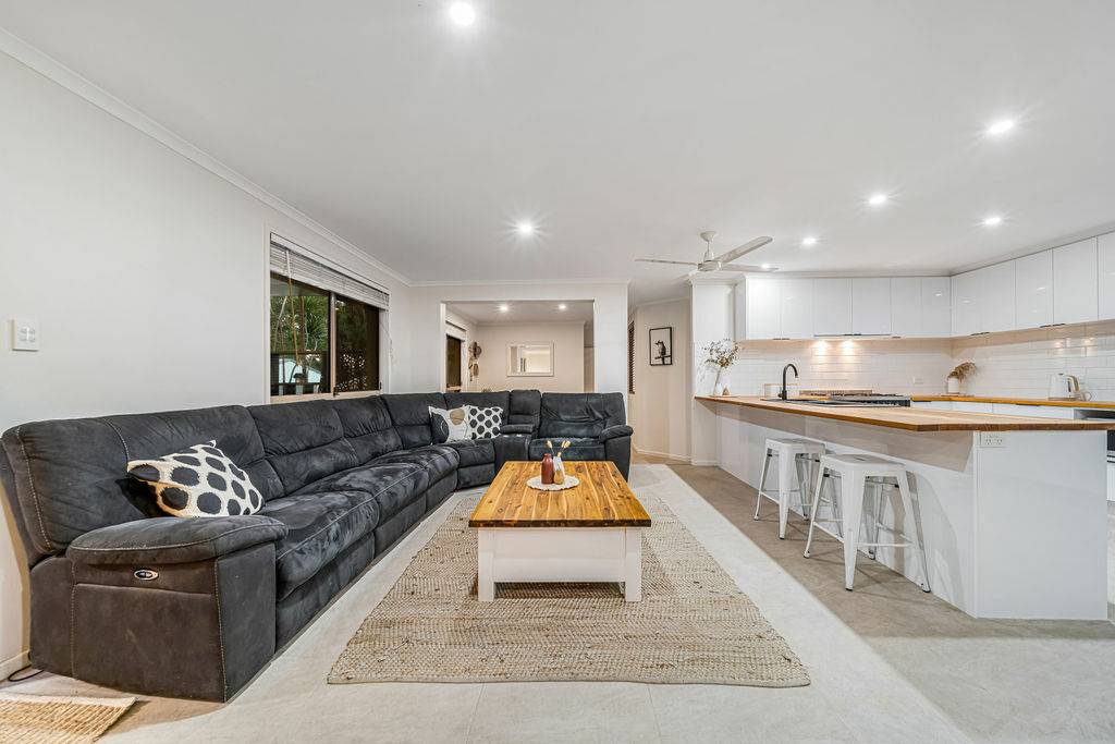 49 Woodlands Cres, Buderim, Buderim - Thumbnail 2