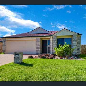 James & Samara - Sippy Downs testimonial image