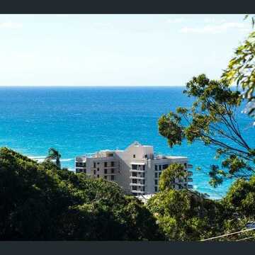 Jessica & Daniel - Coolum Beach testimonial image