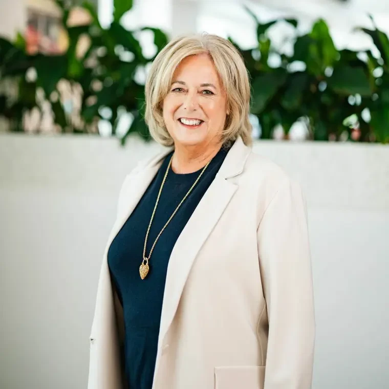 Glorianne Campbell
