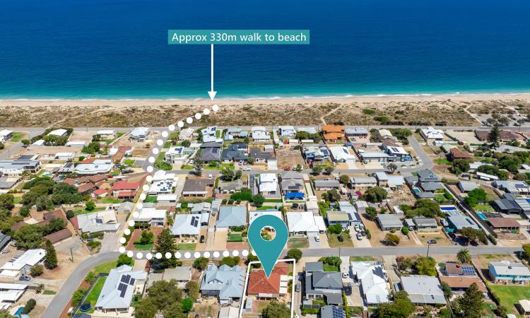 Coastal Living at Its Best – Spacious Family Home in Madora Bay
