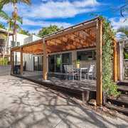 Overseas Seller and Buyer