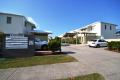 WELL PRESENTED 3 BEDROOM TOWNHOUSE WITH AIR CON AND POOL IN COMPLEX!