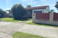 Maroochydore – 3 Bedroom Home with Pool!