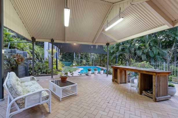 Rainforest to Beach - Best of Both Worlds