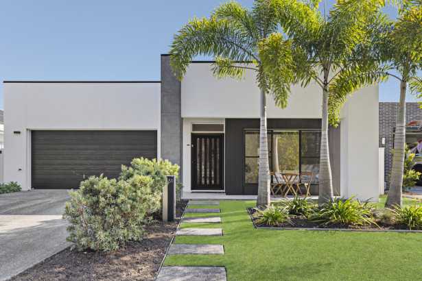 Effortless Modern Living + Lifestyle Extras!