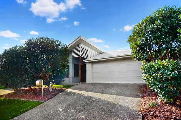 Modern Comfort Meets Easy Living in Griffin